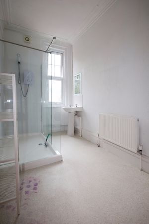 Photo 13- click for photo gallery